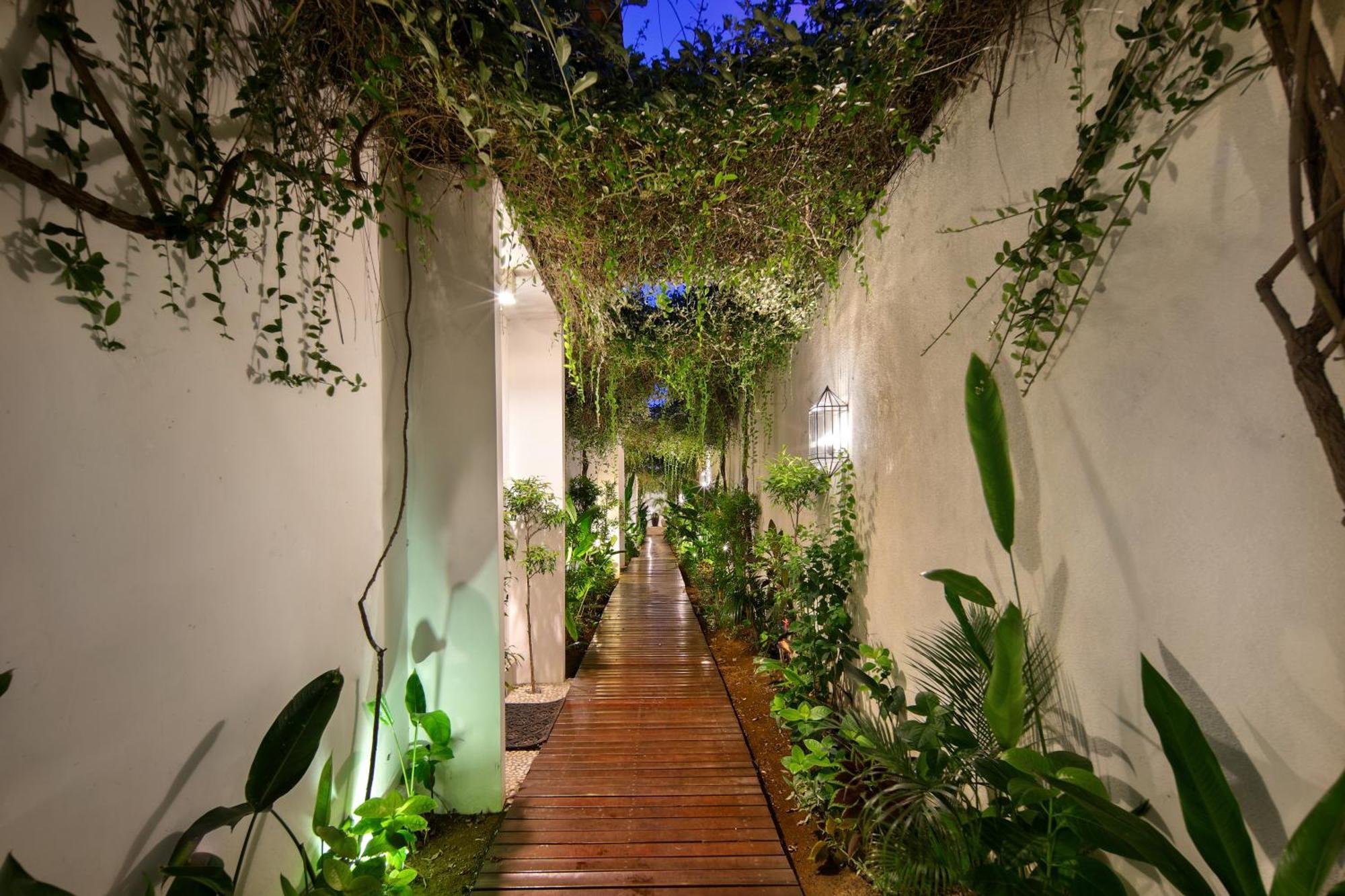 The Luxury Collection, Monaco Blu Seminyak Exterior foto